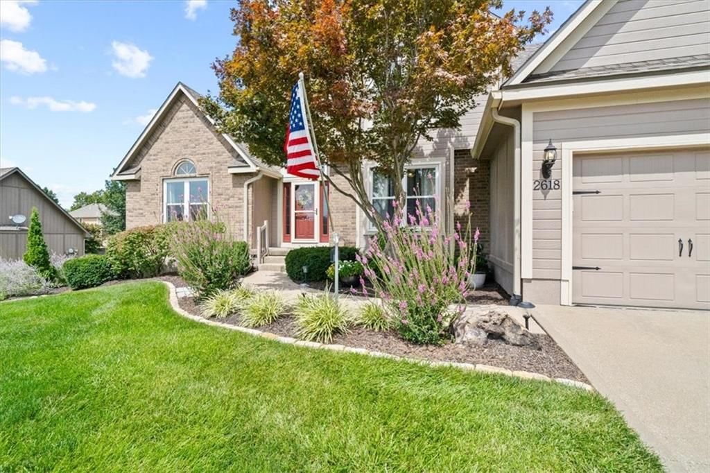 2618 Meadowlark Drive — photo 2