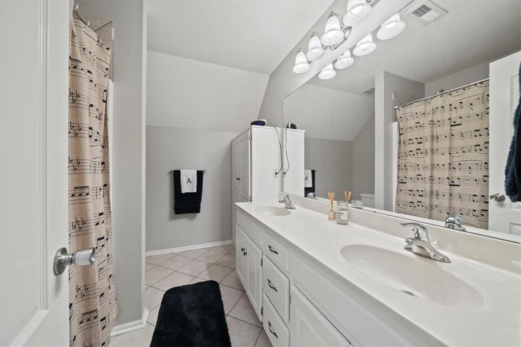 2618 Meadowlark Drive — photo 17