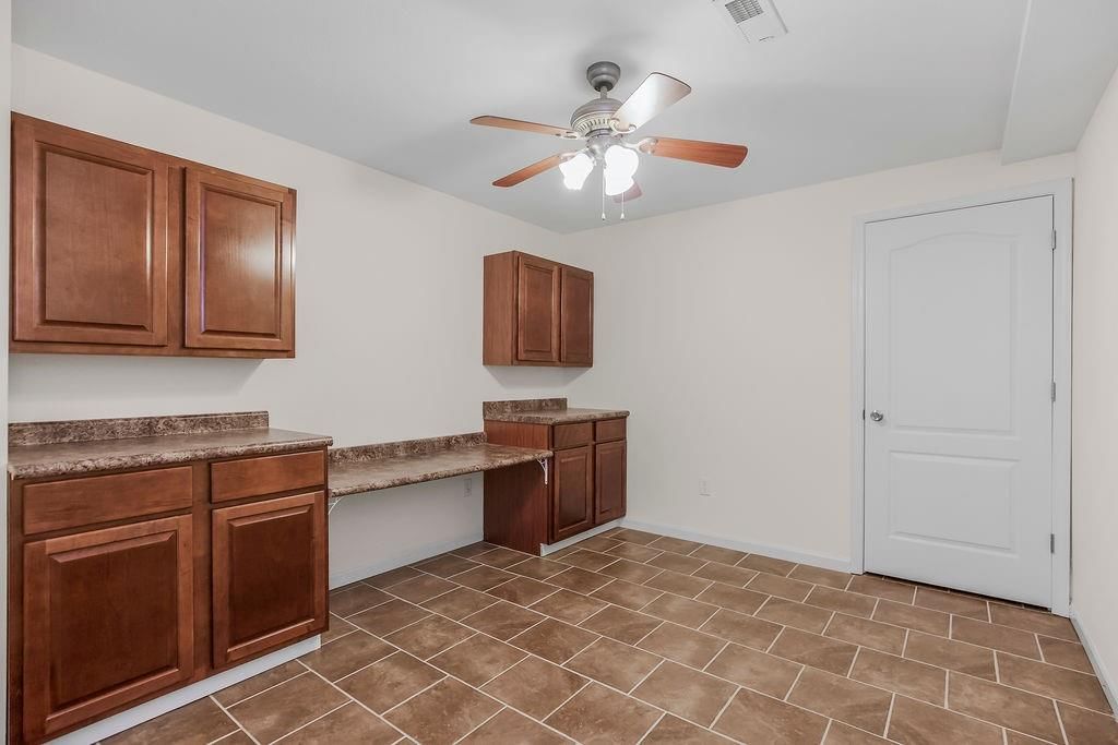 2618 Meadowlark Drive — photo 31