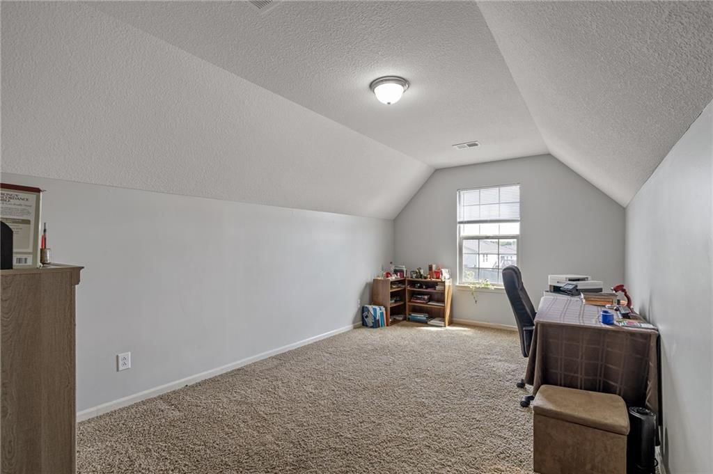 Photo 31 of 46 - 7504 E 143rd Street