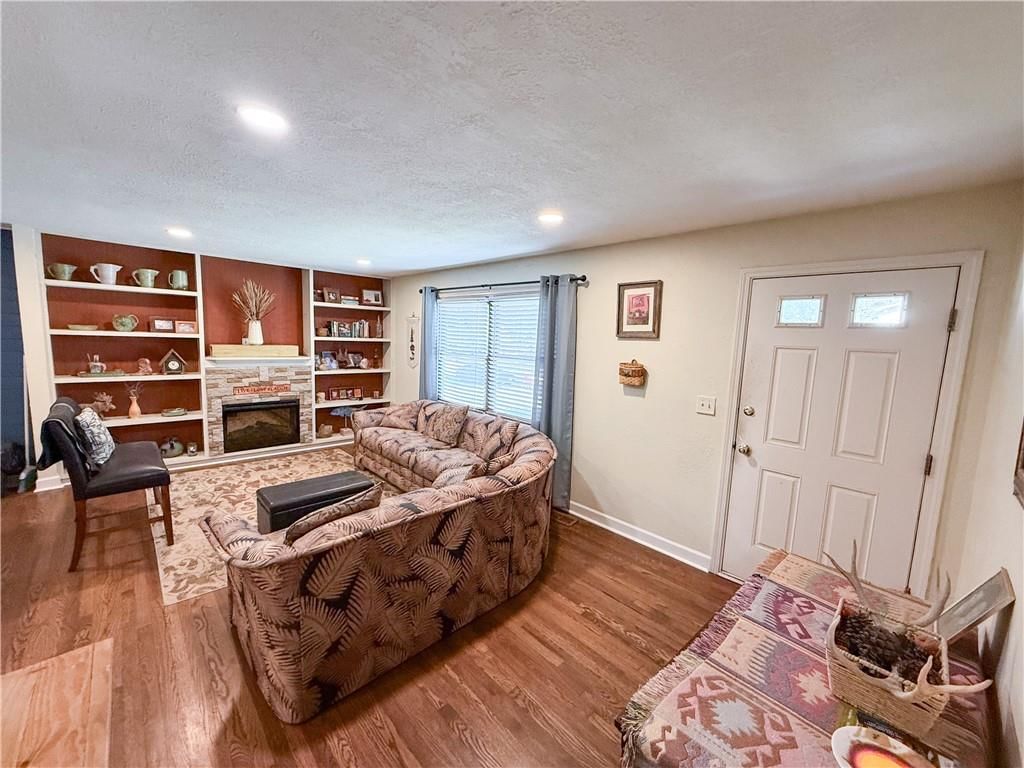 107 SW Monroe Street — photo 6