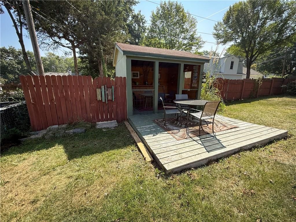 107 SW Monroe Street — photo 25