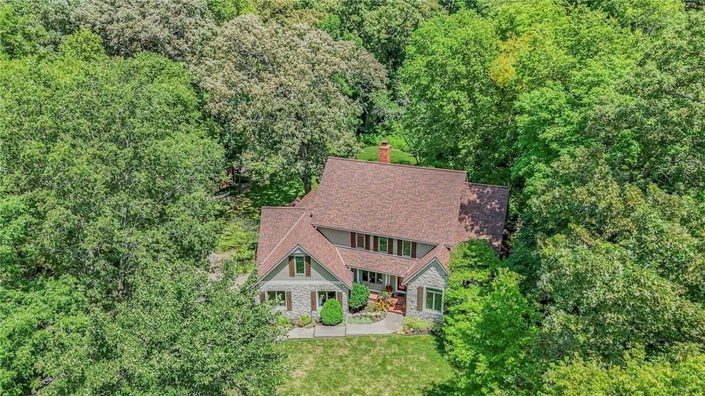 8675 Shorewood Drive — photo 2