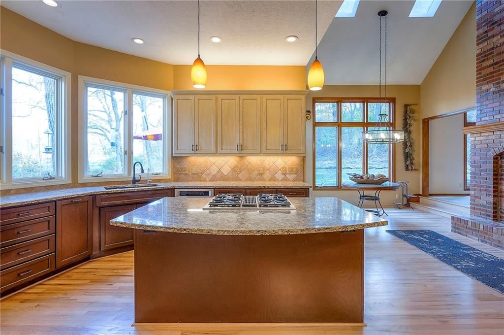 8675 Shorewood Drive — photo 14