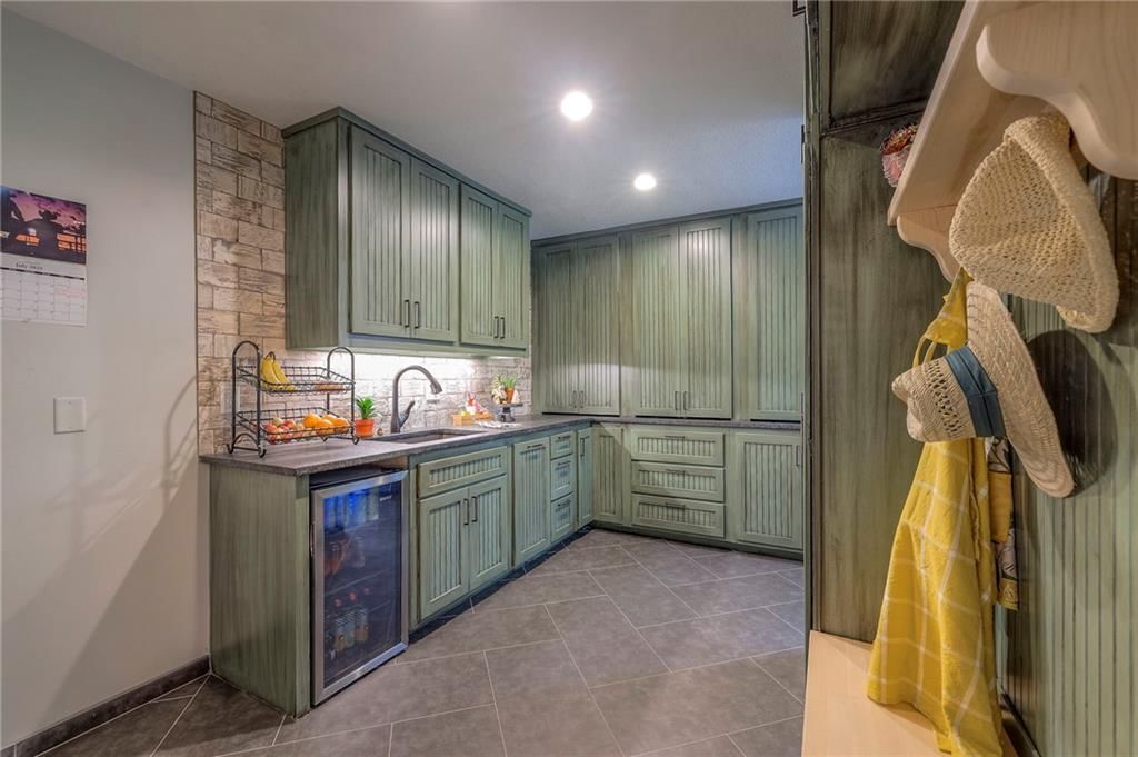 8675 Shorewood Drive — photo 18