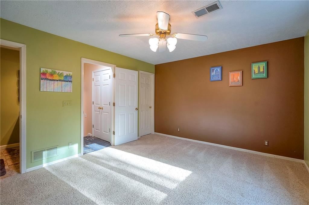 8675 Shorewood Drive — photo 34