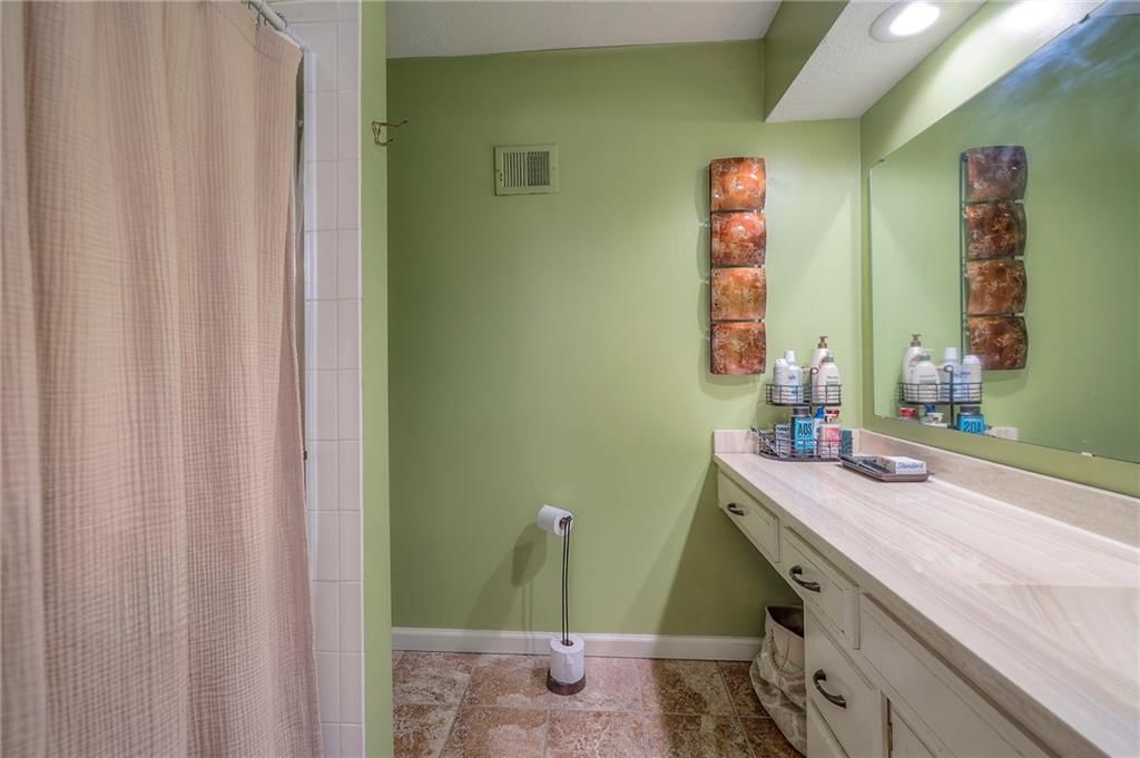 8675 Shorewood Drive — photo 35