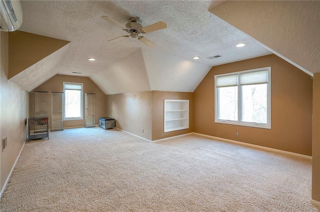 8675 Shorewood Drive — photo 39