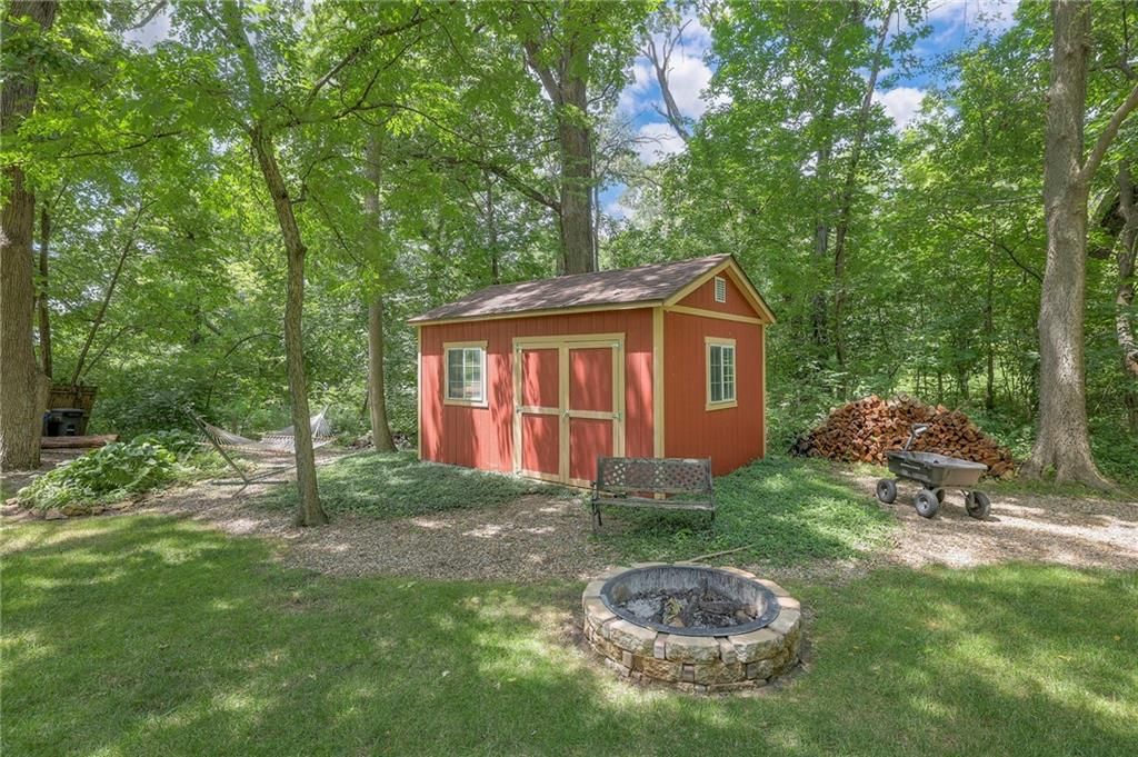 8675 Shorewood Drive — photo 46