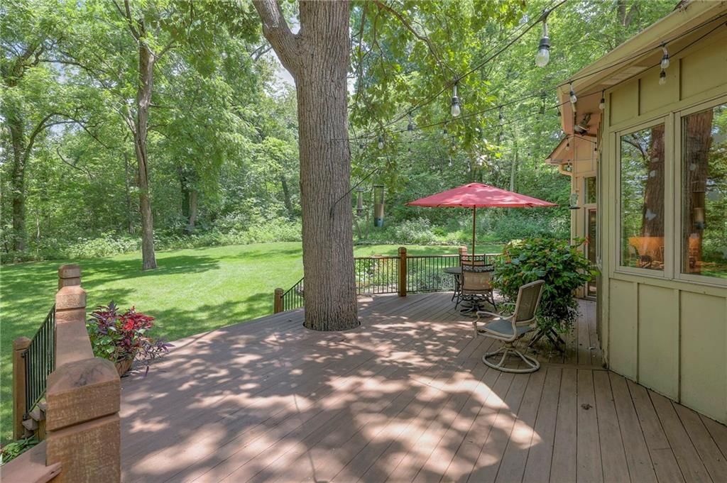 8675 Shorewood Drive — photo 47