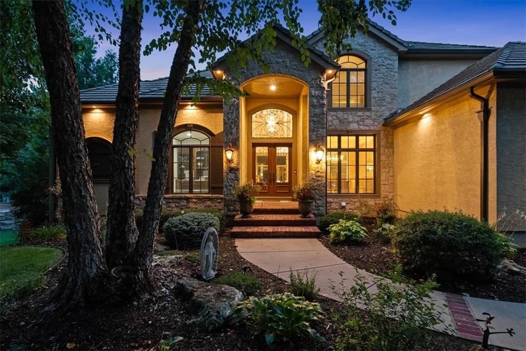 Photo 2 of 86 - 16860 Highland Ridge N/A
