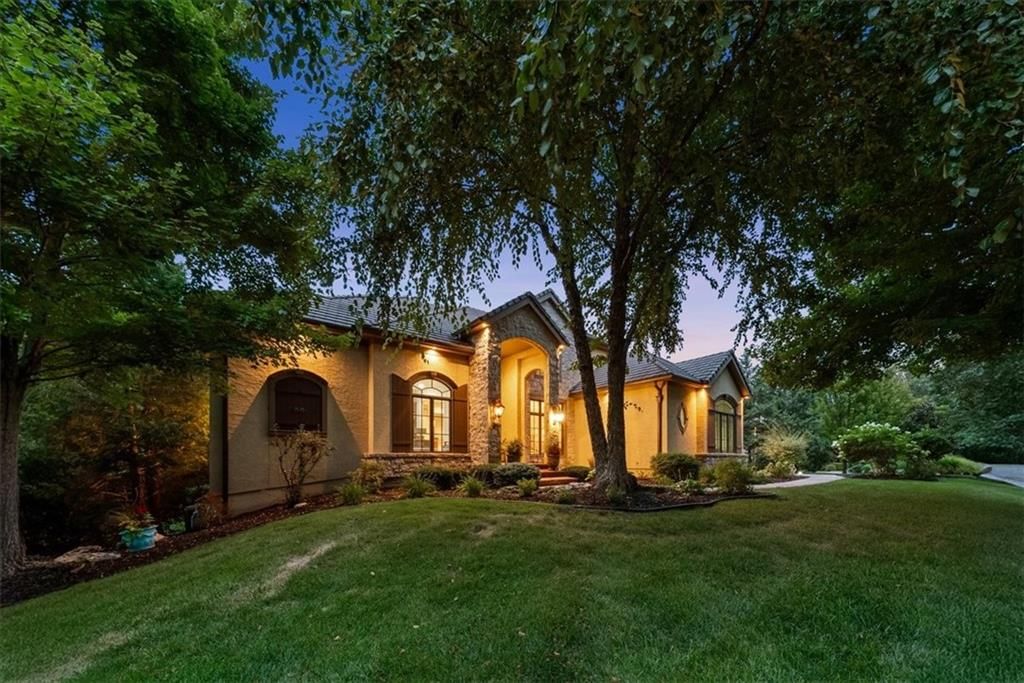 Photo 5 of 86 - 16860 Highland Ridge N/A