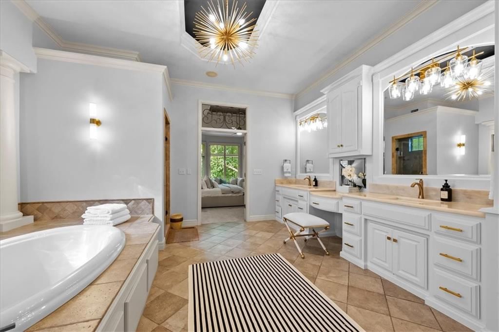 Photo 39 of 86 - 16860 Highland Ridge N/A