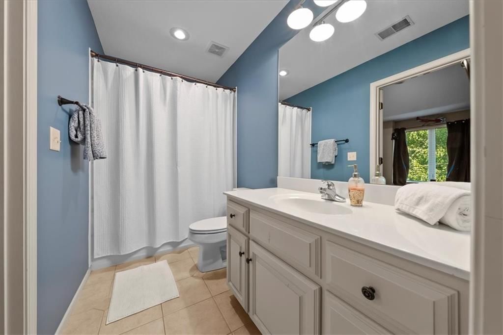 Photo 59 of 86 - 16860 Highland Ridge N/A