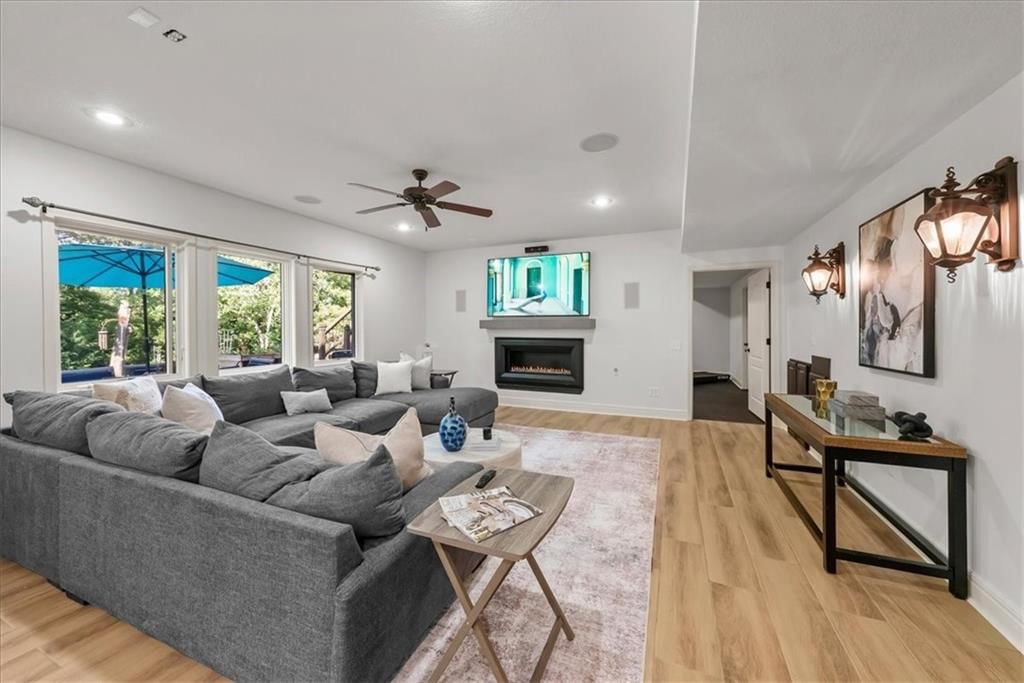 Photo 60 of 86 - 16860 Highland Ridge N/A