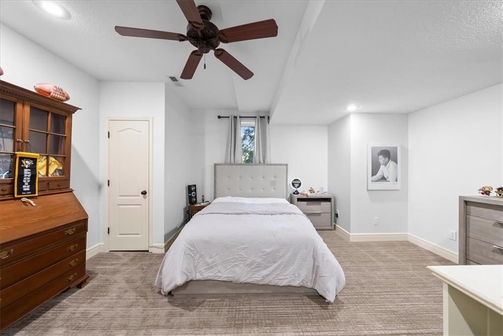 Photo 72 of 86 - 16860 Highland Ridge N/A