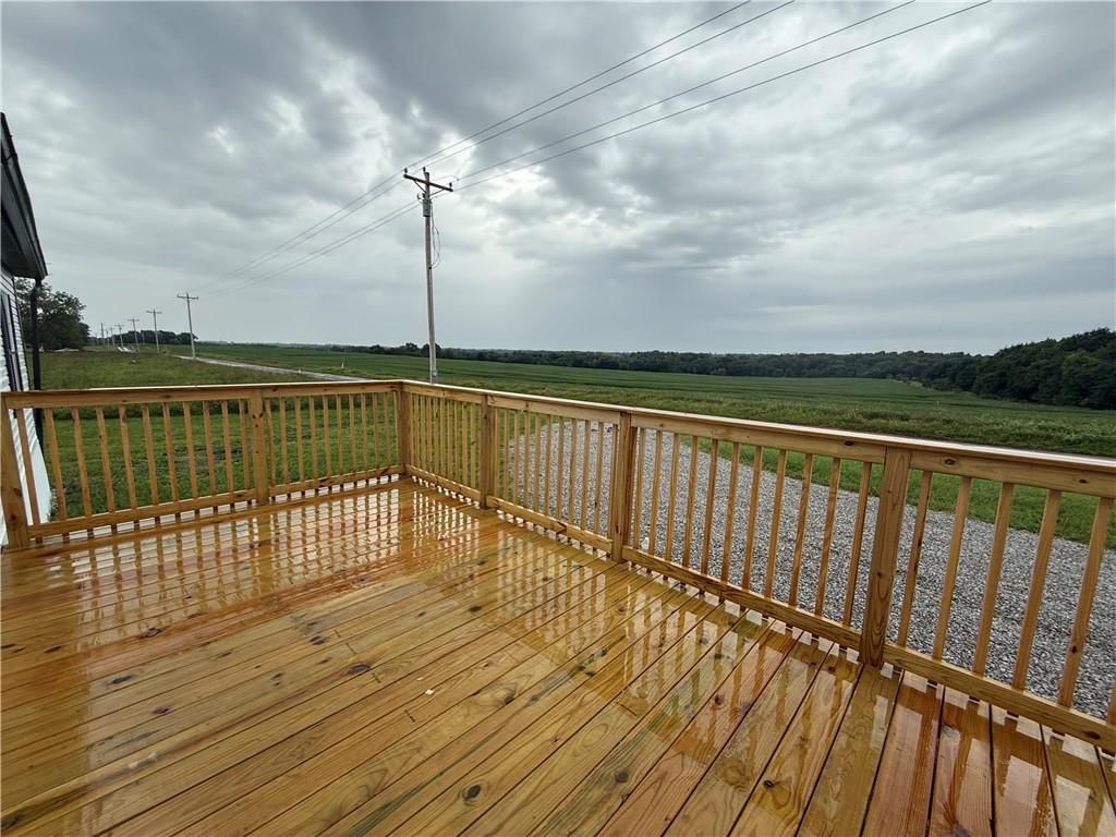 16007 Oval Avenue — photo 3