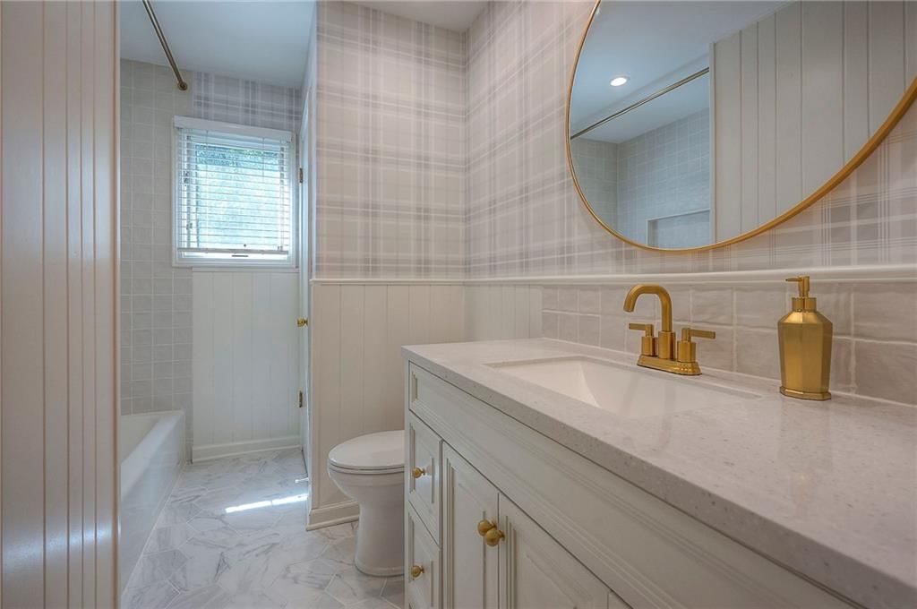 1201 W 113th Street — photo 42