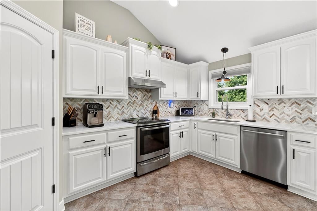 3412 NW 50th Street — photo 11