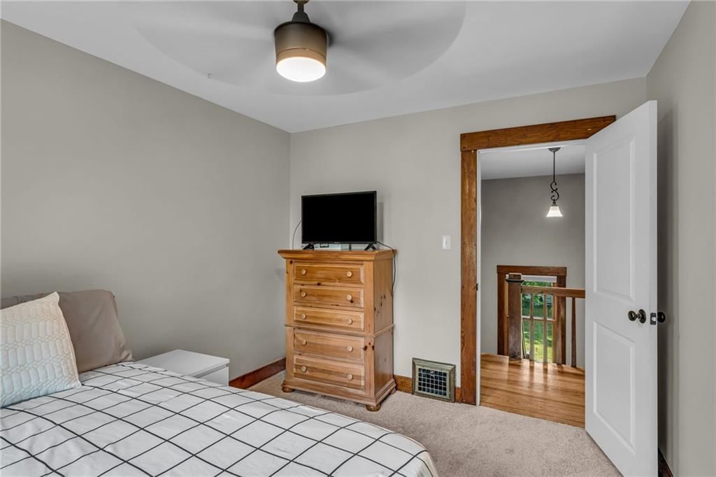 640 Oak Street — photo 28