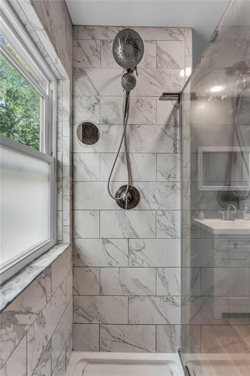 640 Oak Street — photo 32