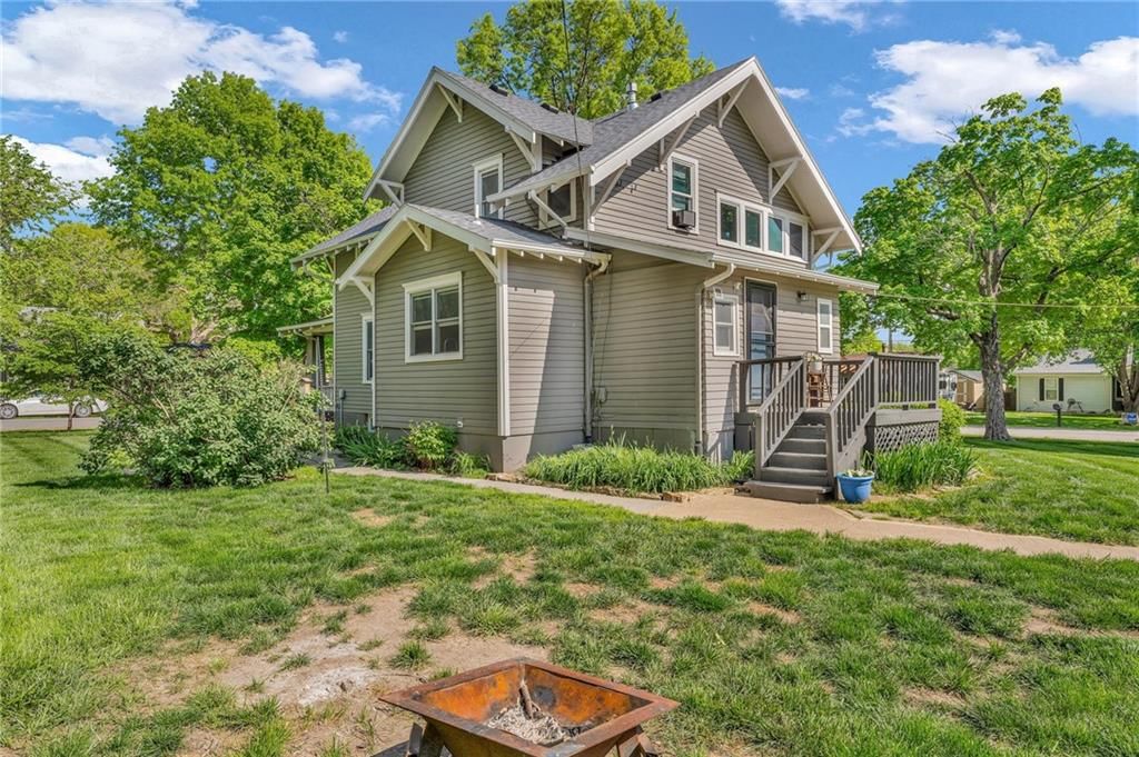 640 Oak Street — photo 42