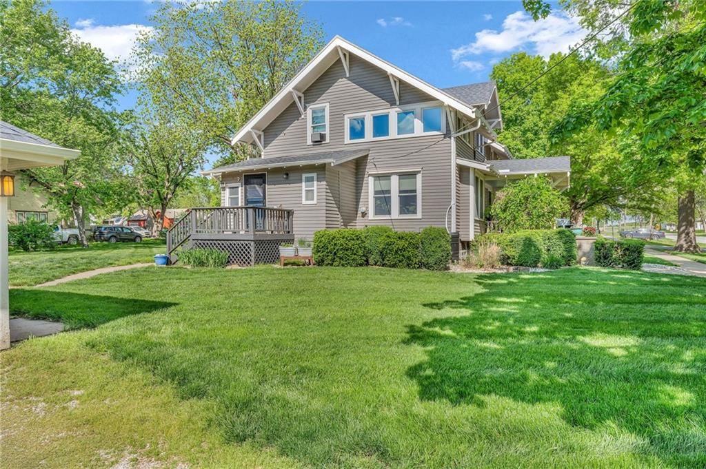 640 Oak Street — photo 43