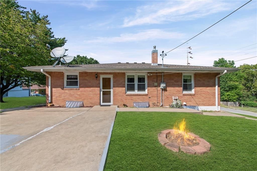 11431 Burton Street — photo 22