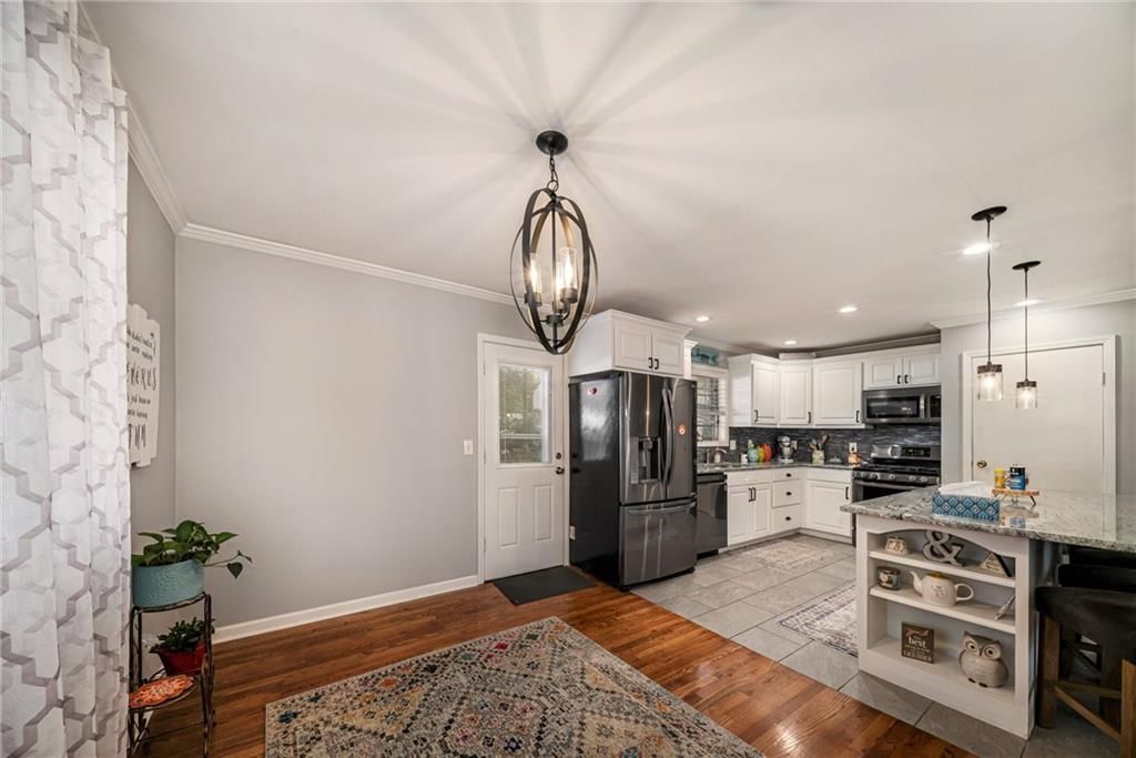 Photo 7 of 27 - 5230 N Sycamore Drive