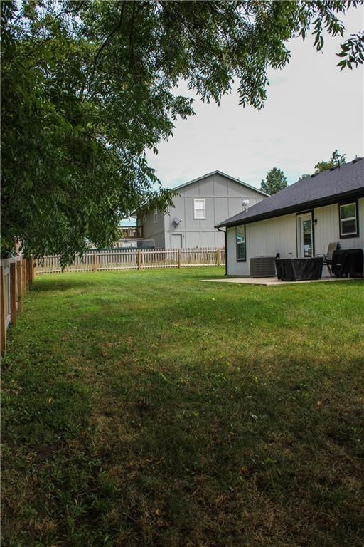 603 Windsor Drive — photo 32