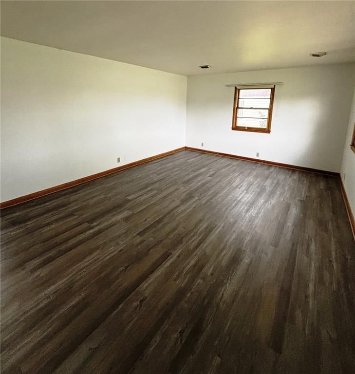 Photo 5 of 28 - 1503 W 14th Street