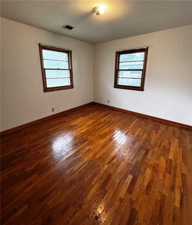 Photo 23 of 28 - 1503 W 14th Street