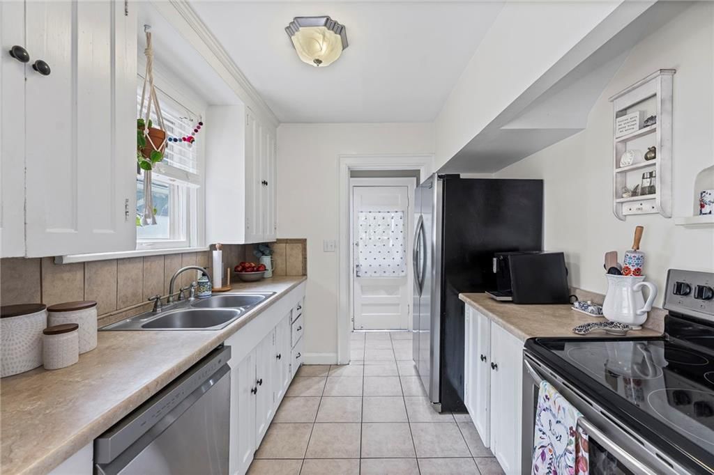 4206 CAMBRIDGE Street — photo 17