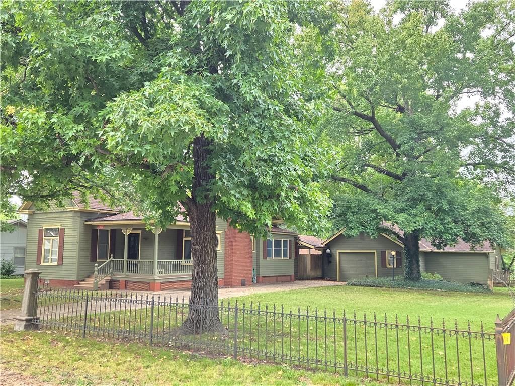 1002 E Main Street — photo 10