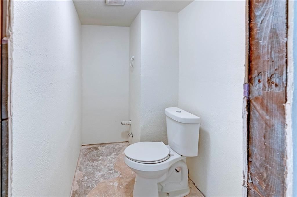 8805 Grandview Street — photo 34