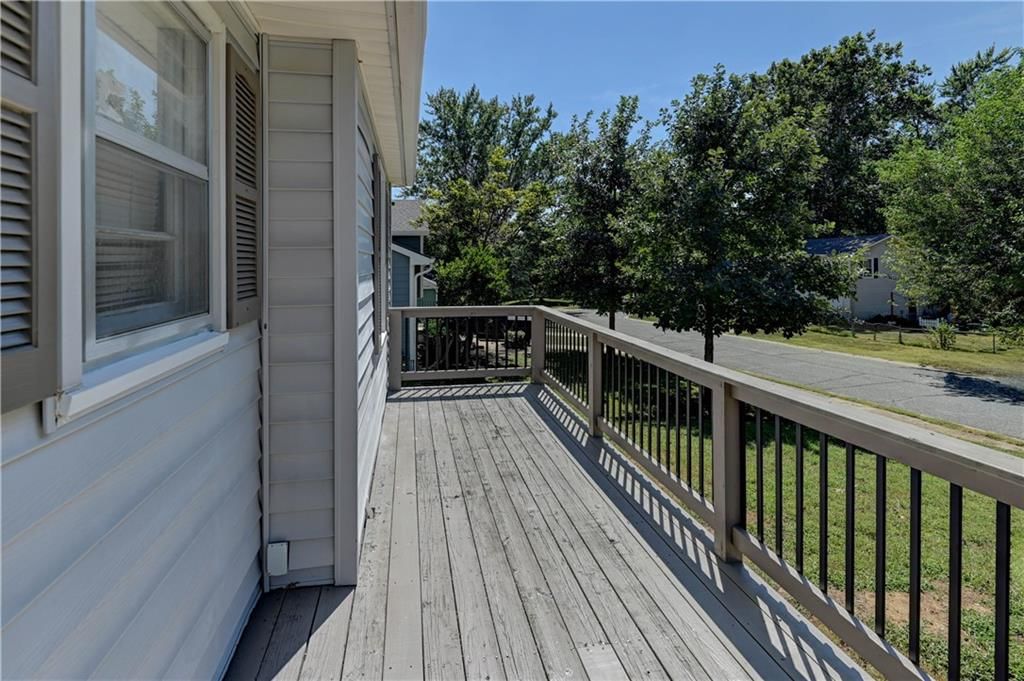 8805 Grandview Street — photo 45