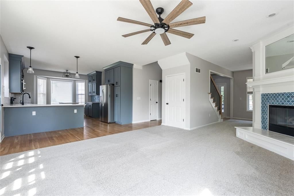 22625 W 49th Street — photo 10