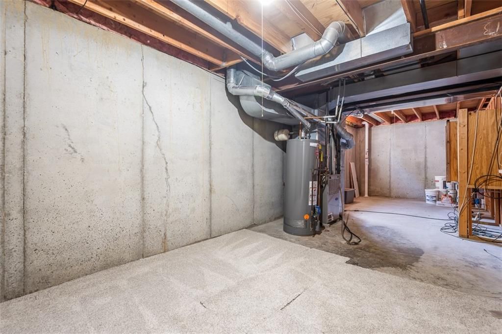 22625 W 49th Street — photo 32