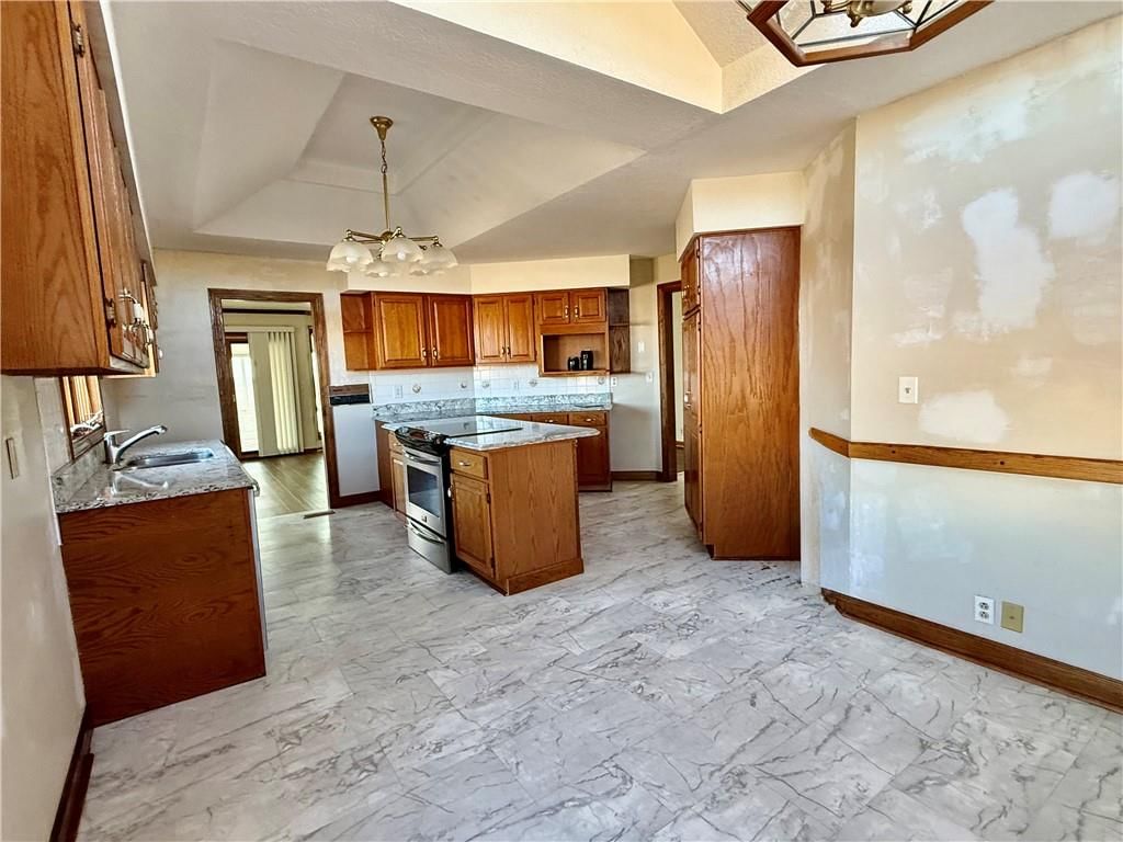 41759 W 88th Street — photo 12