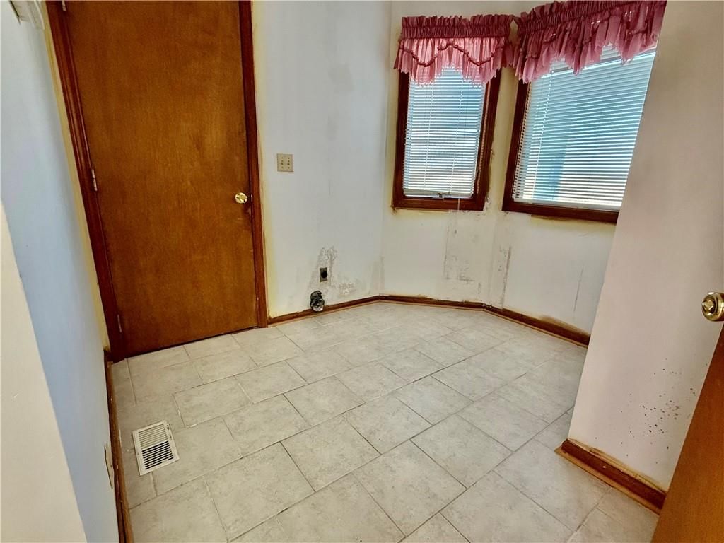 41759 W 88th Street — photo 33
