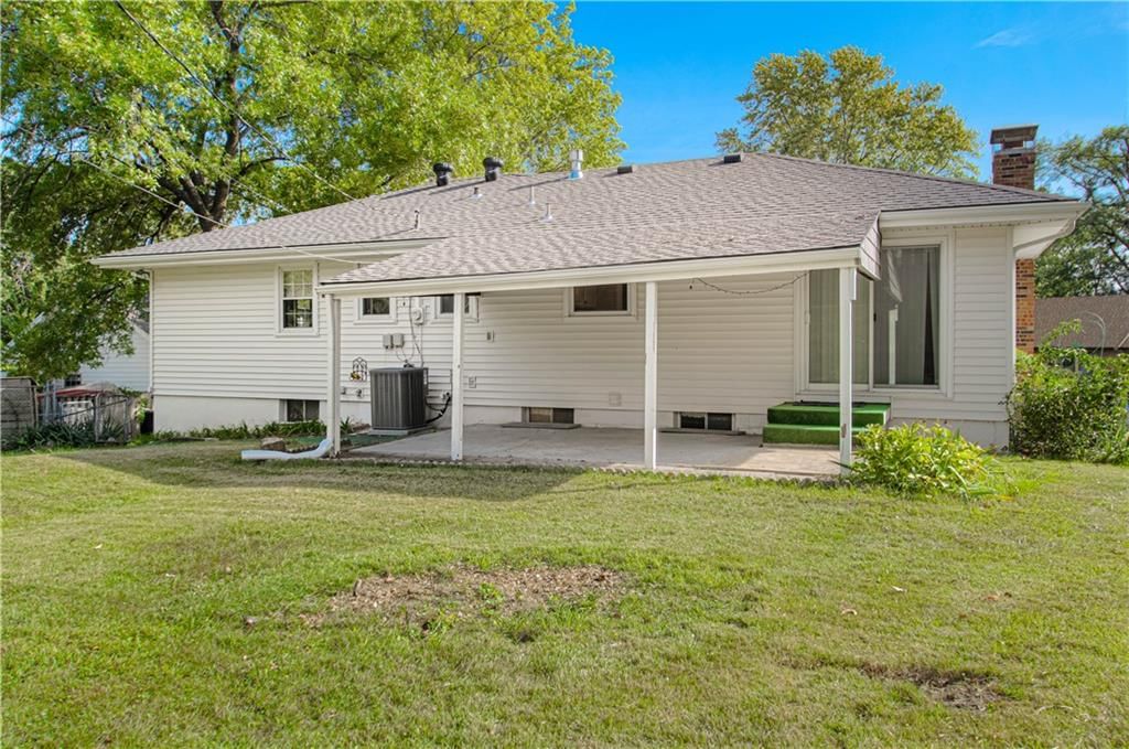 12912 Bristol Court — photo 28
