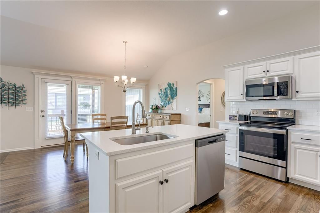 Photo 13 of 28 - 5007 NE 102nd Street