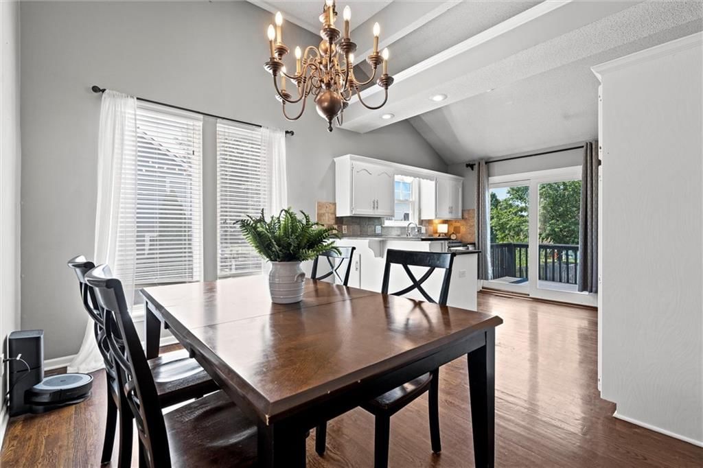 Photo 13 of 43 - 18432 Spruce Street