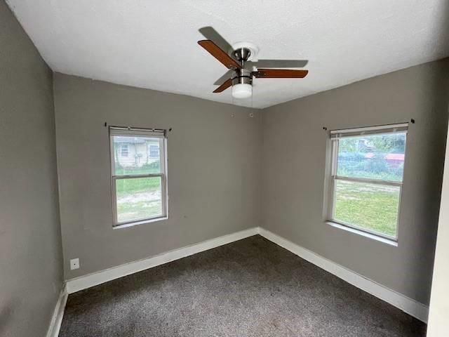 Photo 6 of 20 - 3207 E 62ND Street