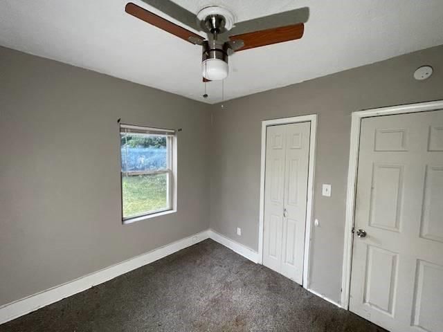 Photo 8 of 20 - 3207 E 62ND Street