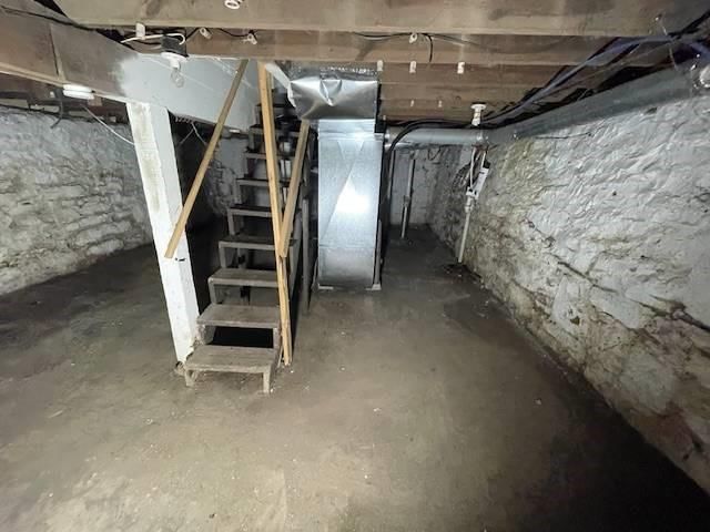 Photo 14 of 20 - 3207 E 62ND Street