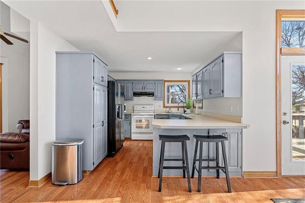 8403 W 150th Street — photo 14