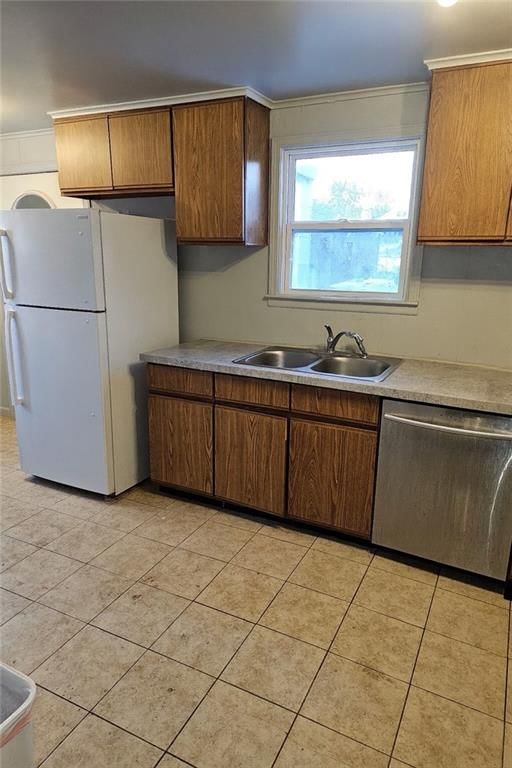 8042 Brooklyn Avenue — photo 4