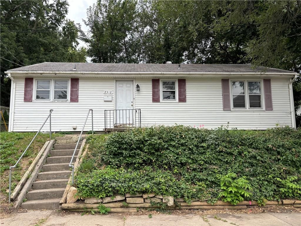 Photo 1 of 17 - 2312 Colhoun Street