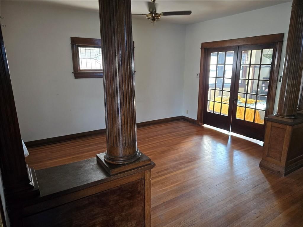 2620 Charlotte Street — photo 11